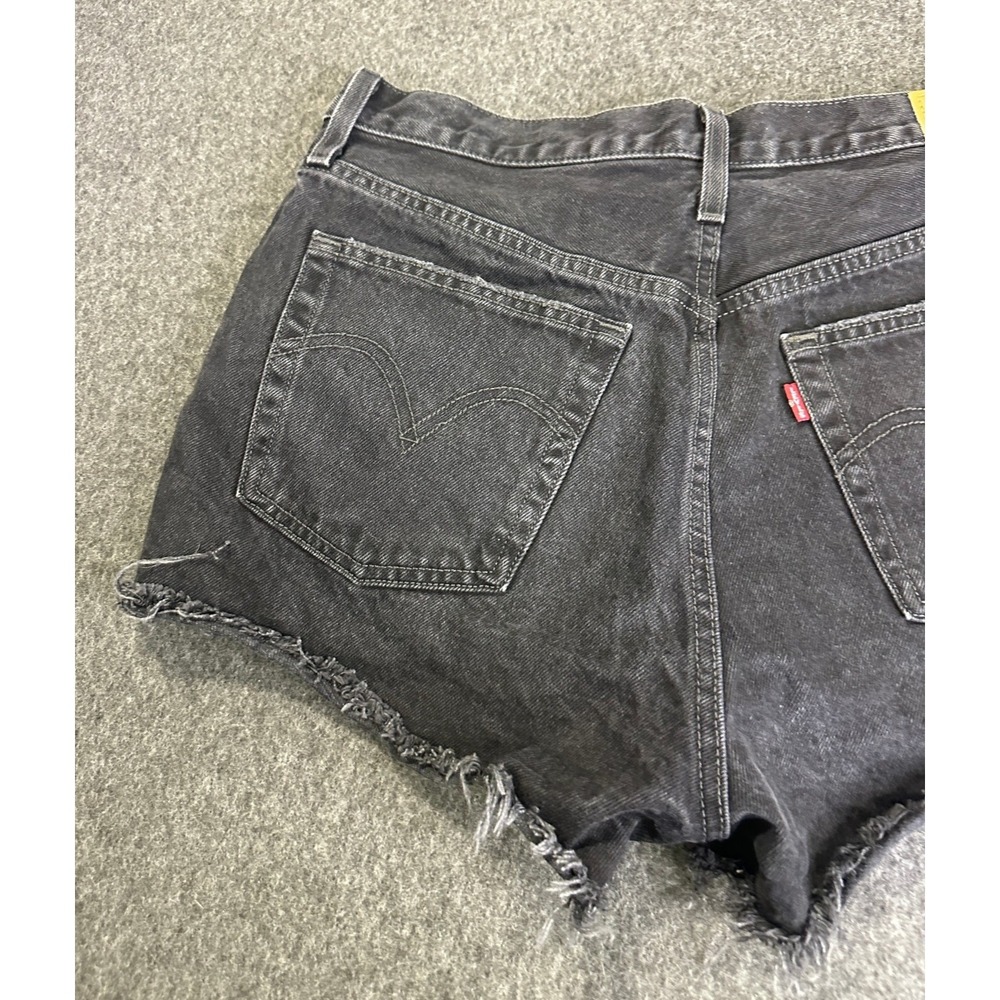 Levi's 501 Jean Shorts Womens 31 Black Cut Off Distressed Button Fly Revolve - Picture 11 of 16